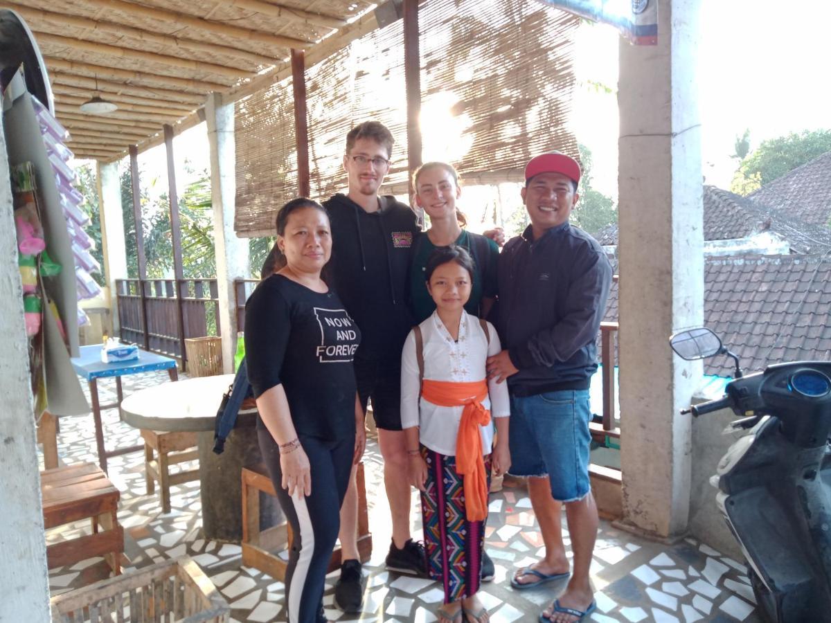 Buana Asti Homestay Selemadeg Esterno foto